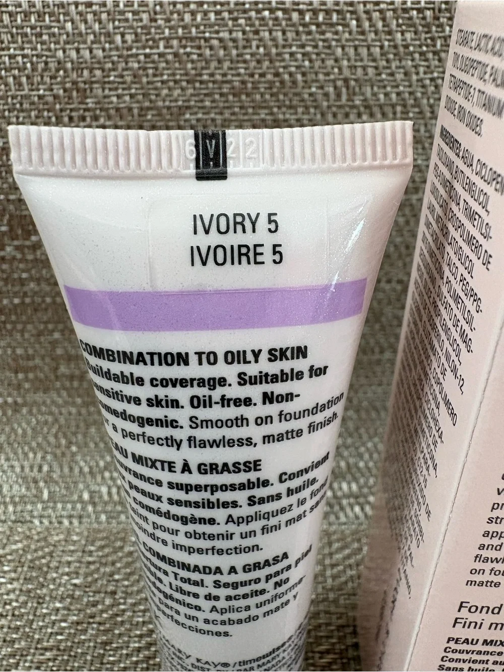Mary Kay Timewise Matte-Wear Liquid Foundation Ivory 5 (038754) New In Box
